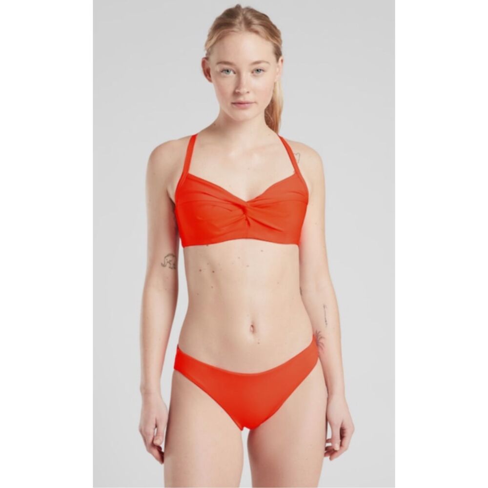 Athleta Twist Up Bikini Top In Vermillion Red Size 38B/C